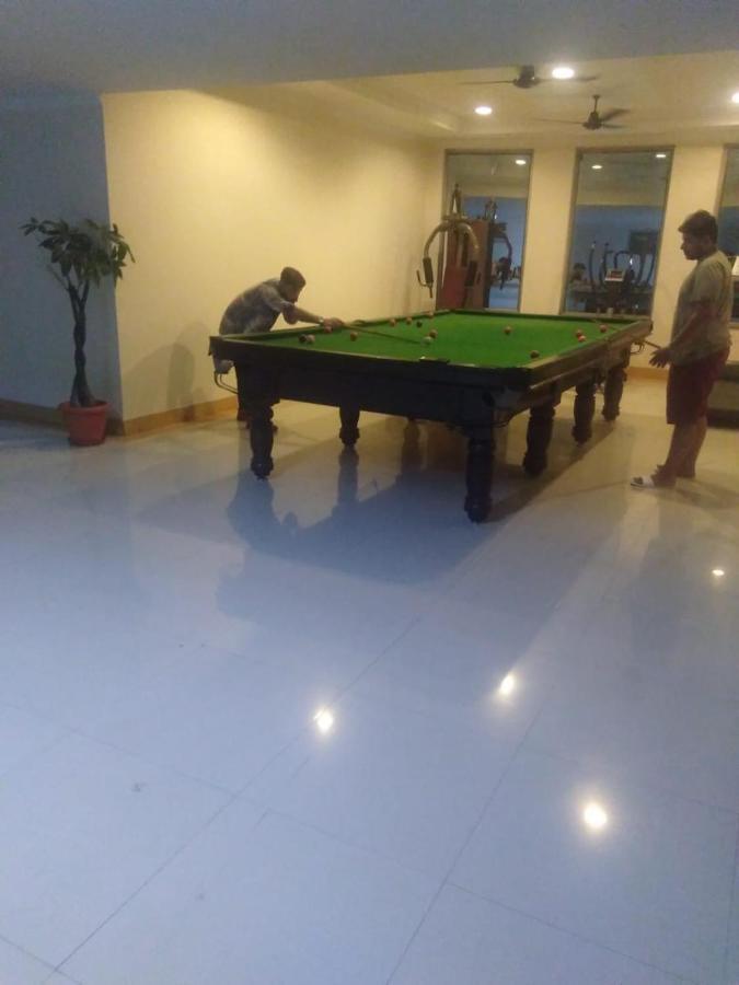 鲁德拉大陆酒店 Rudrapur 外观 照片